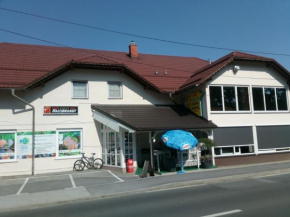 Hostel - Rooms Kaj & Kaja Maribor